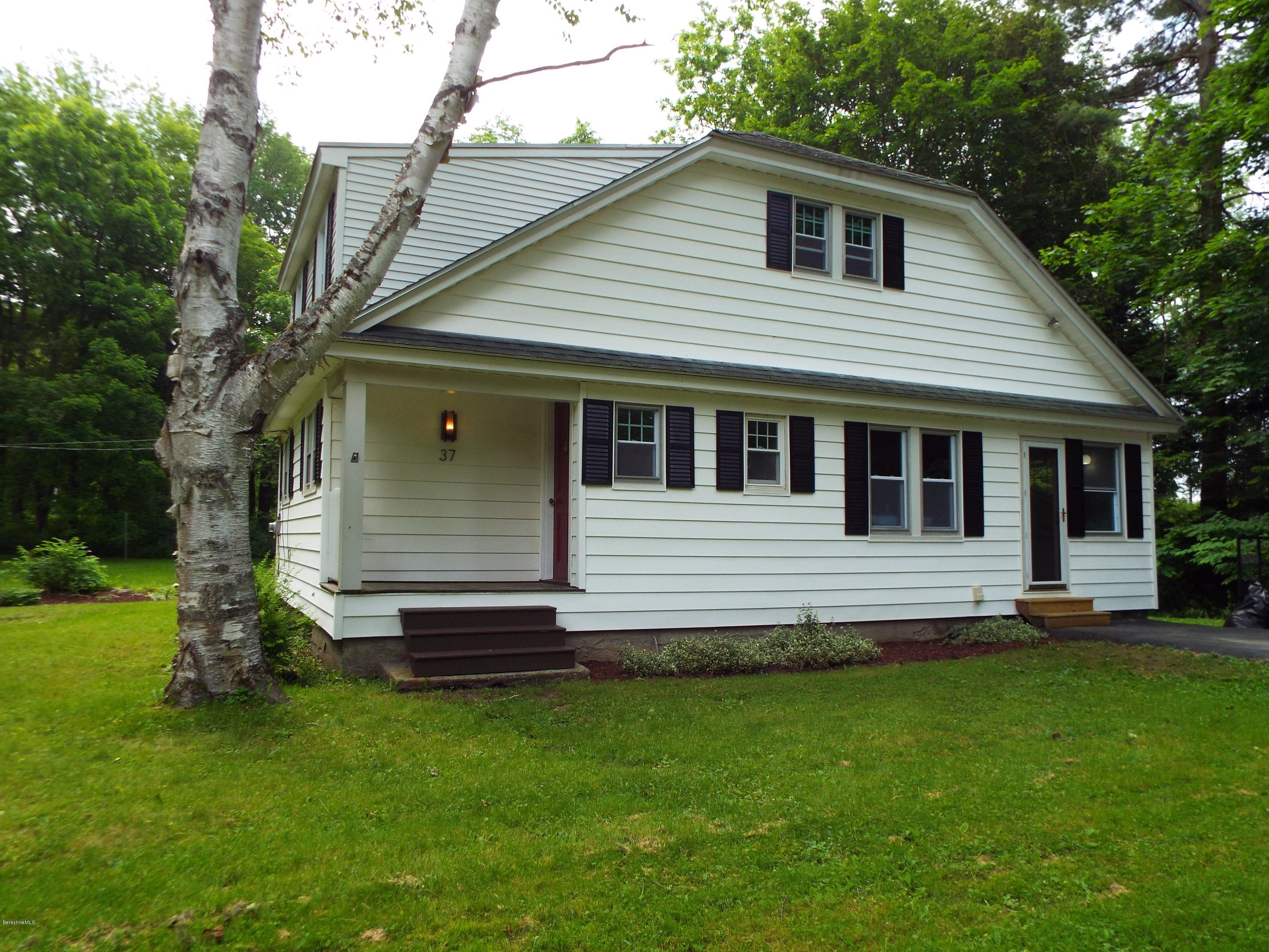 37 Overfield Road Pittsfield, MA 01201 - Photo 1 of 19 Exterior