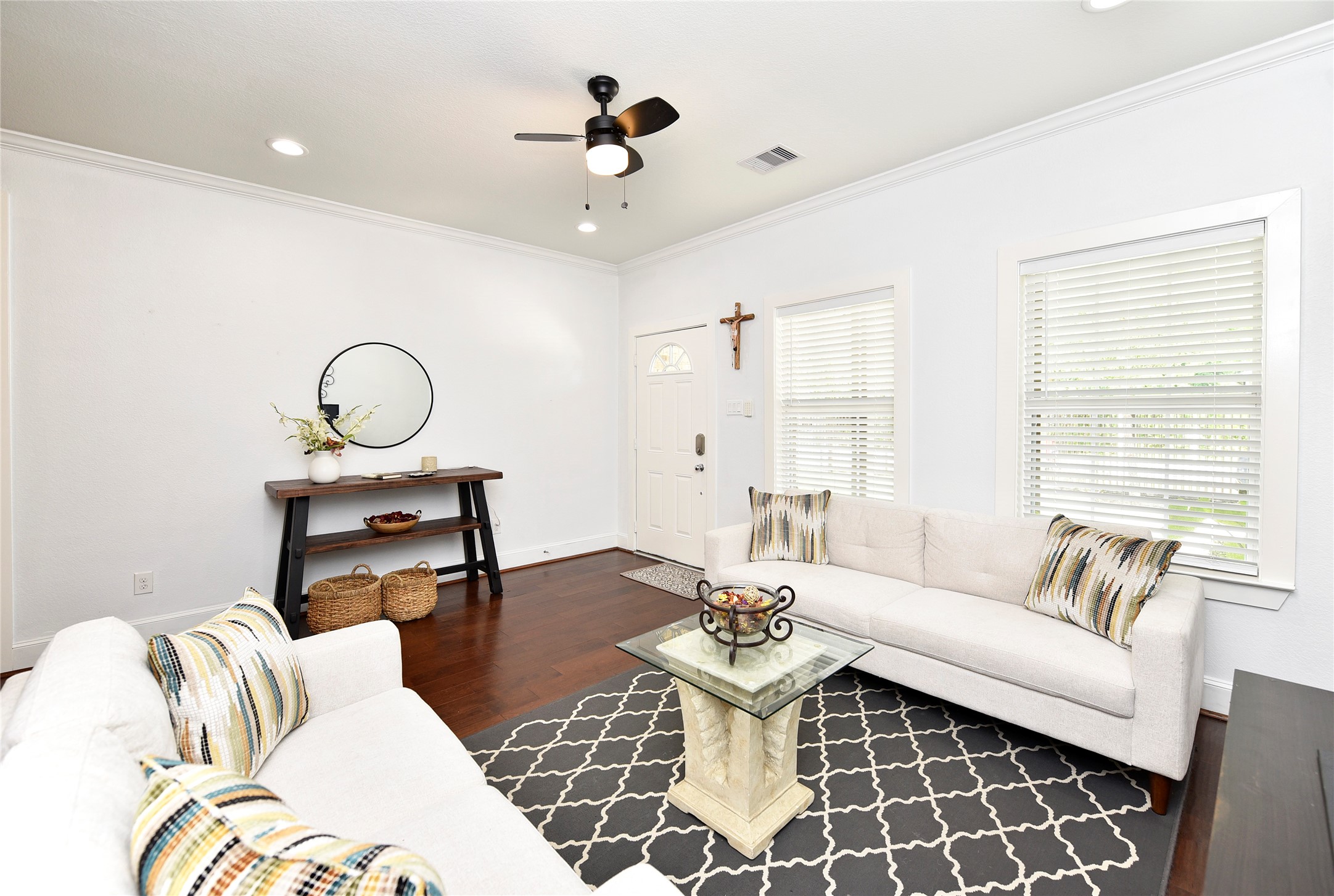 7954 Sparta Street Houston, TX 77028 - Photo 9 of 36