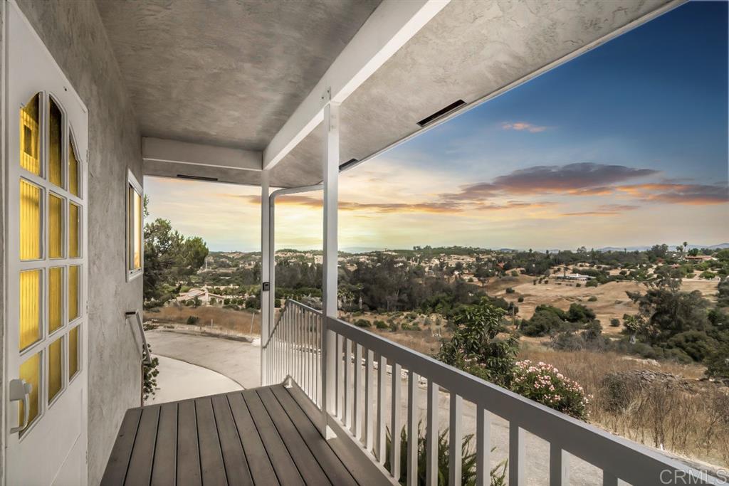 29859 Wilkes Road Valley Center, CA 92082 - Photo 2 of 25 Gallery Image 2