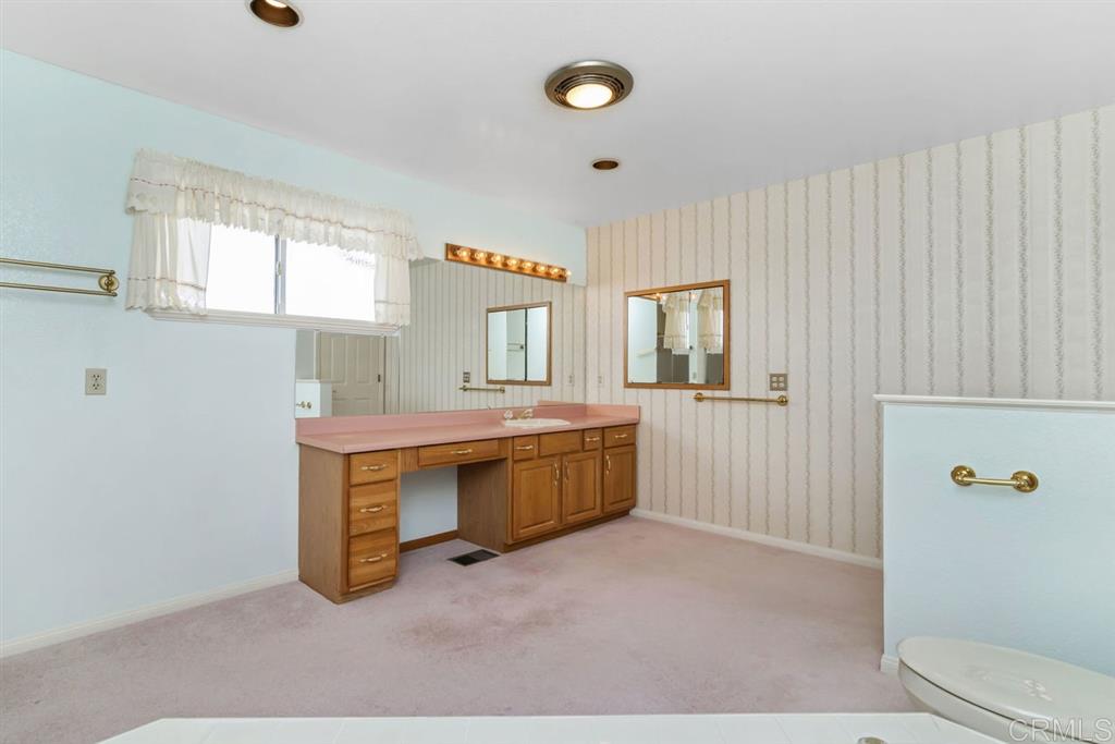 29859 Wilkes Road Valley Center, CA 92082 - Photo 18 of 25 Gallery Image 18
