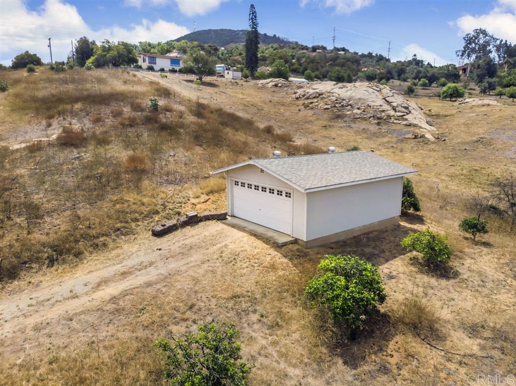 29859 Wilkes Road Valley Center, CA 92082 - Photo 21 of 25 Gallery Image 21