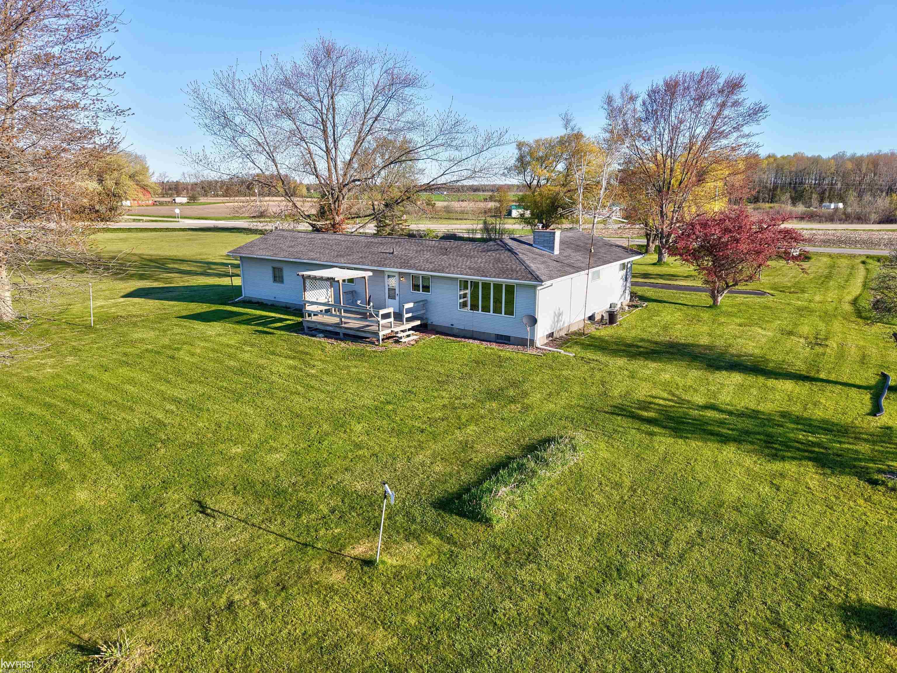 2209 Conrad Road Standish, MI 48658 - Photo 6 of 42