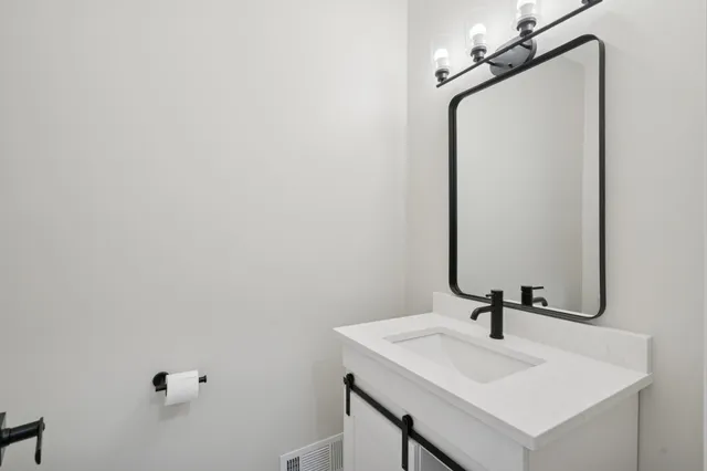 $659,900 | 17714 Hillwood Avenue, Lakeville, MN 55044