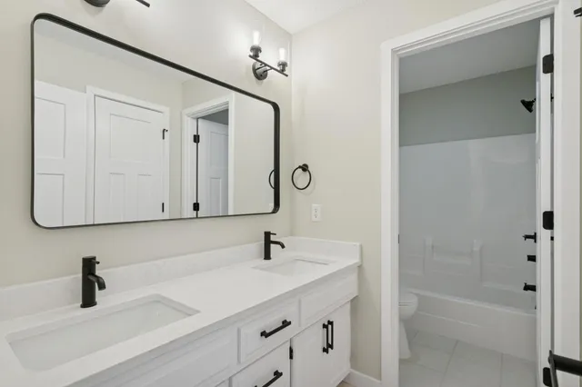 $659,900 | 17714 Hillwood Avenue, Lakeville, MN 55044