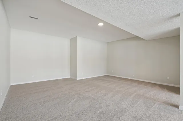 $659,900 | 17714 Hillwood Avenue, Lakeville, MN 55044