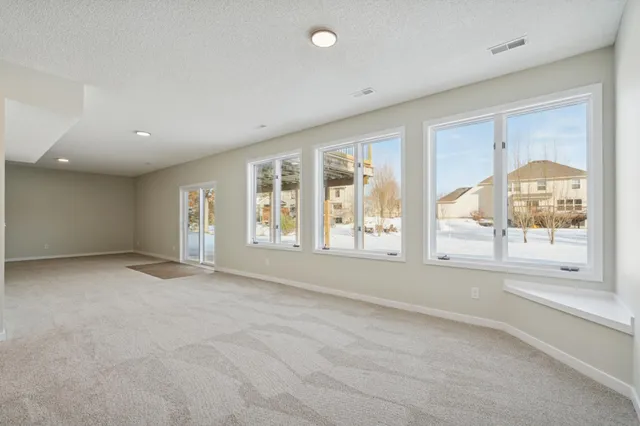 $659,900 | 17714 Hillwood Avenue, Lakeville, MN 55044