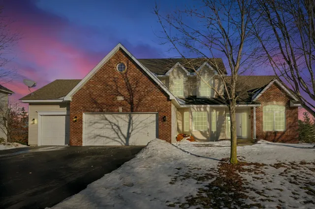 $659,900 | 17714 Hillwood Avenue, Lakeville, MN 55044