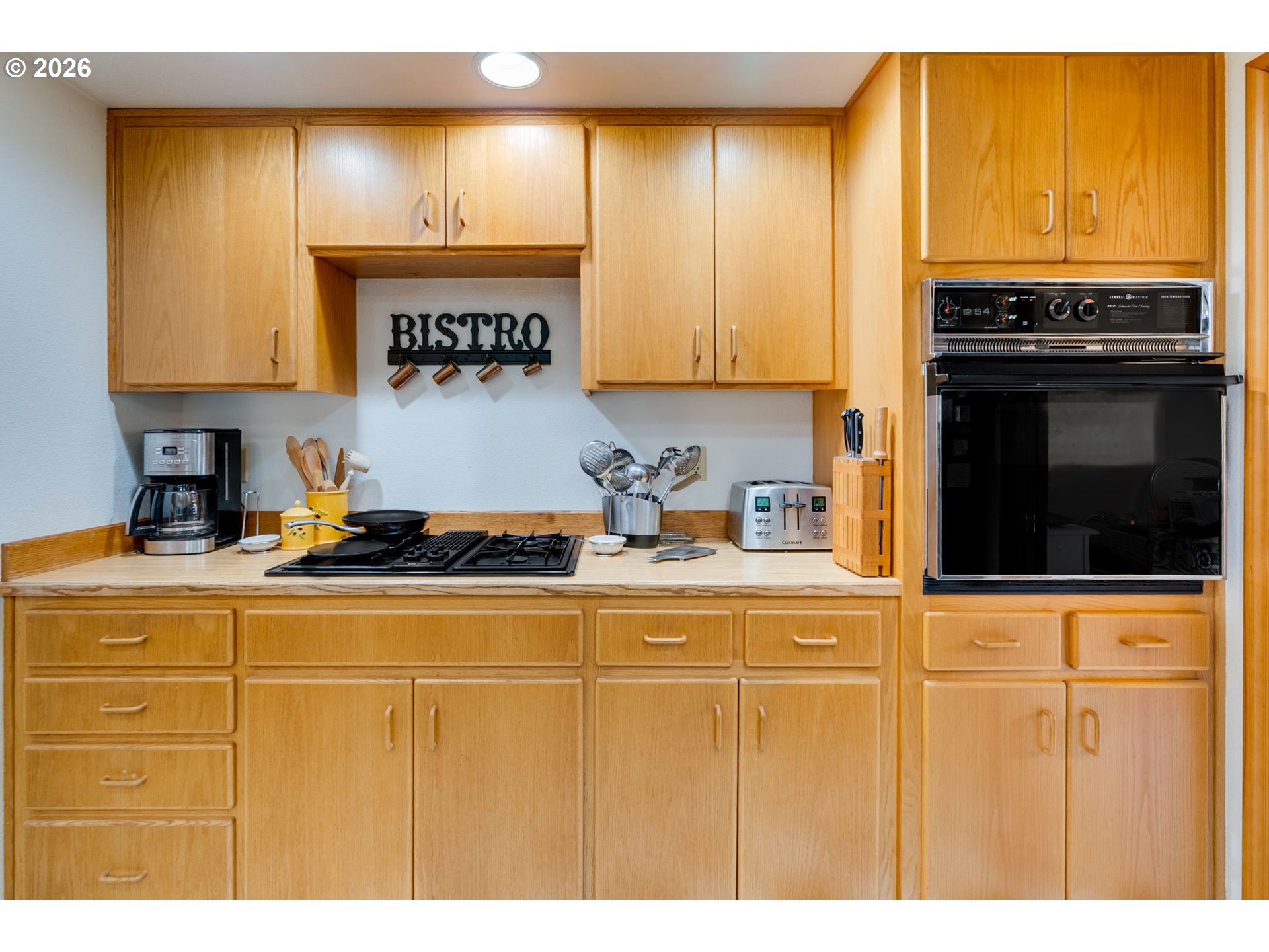 16418 Southwest 129th Terrace Portland, OR 97224 - Photo 12 of 30