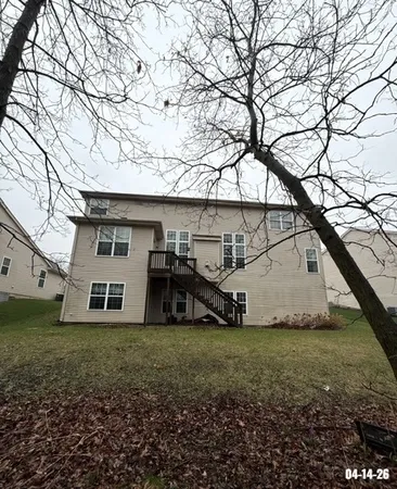 $630,000 | 5650 Brentwood Drive, Hoffman Estates, IL 60192