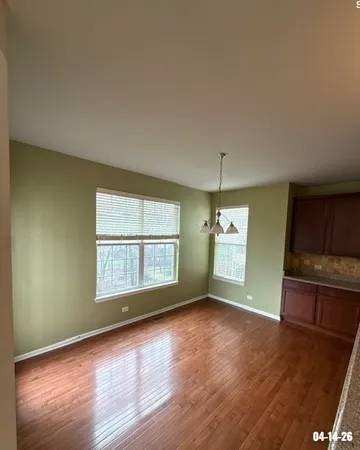 $630,000 | 5650 Brentwood Drive, Hoffman Estates, IL 60192