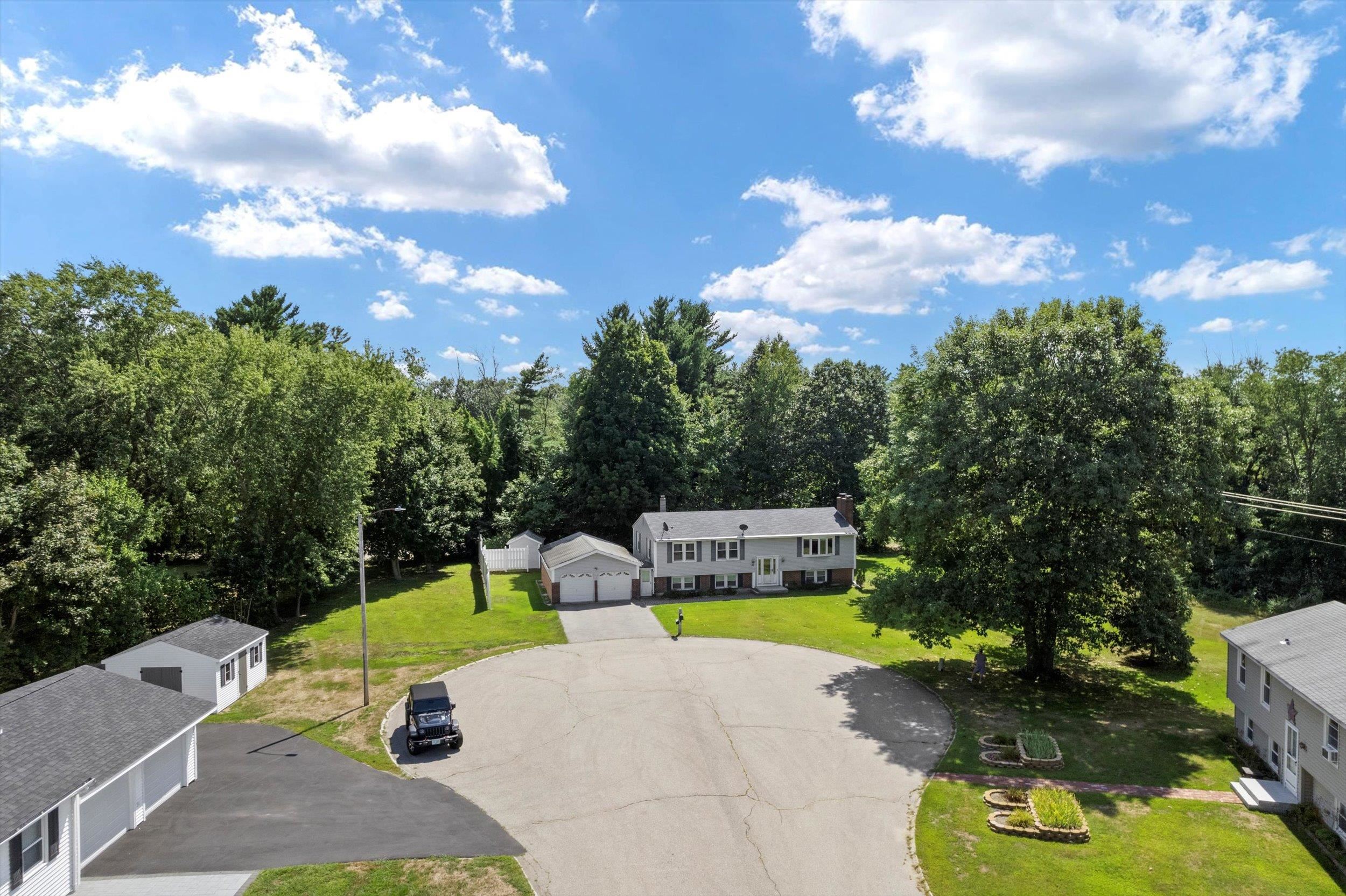 50 Davis Road Portsmouth, NH 03801 - Photo 3 of 30 Gallery Image 3