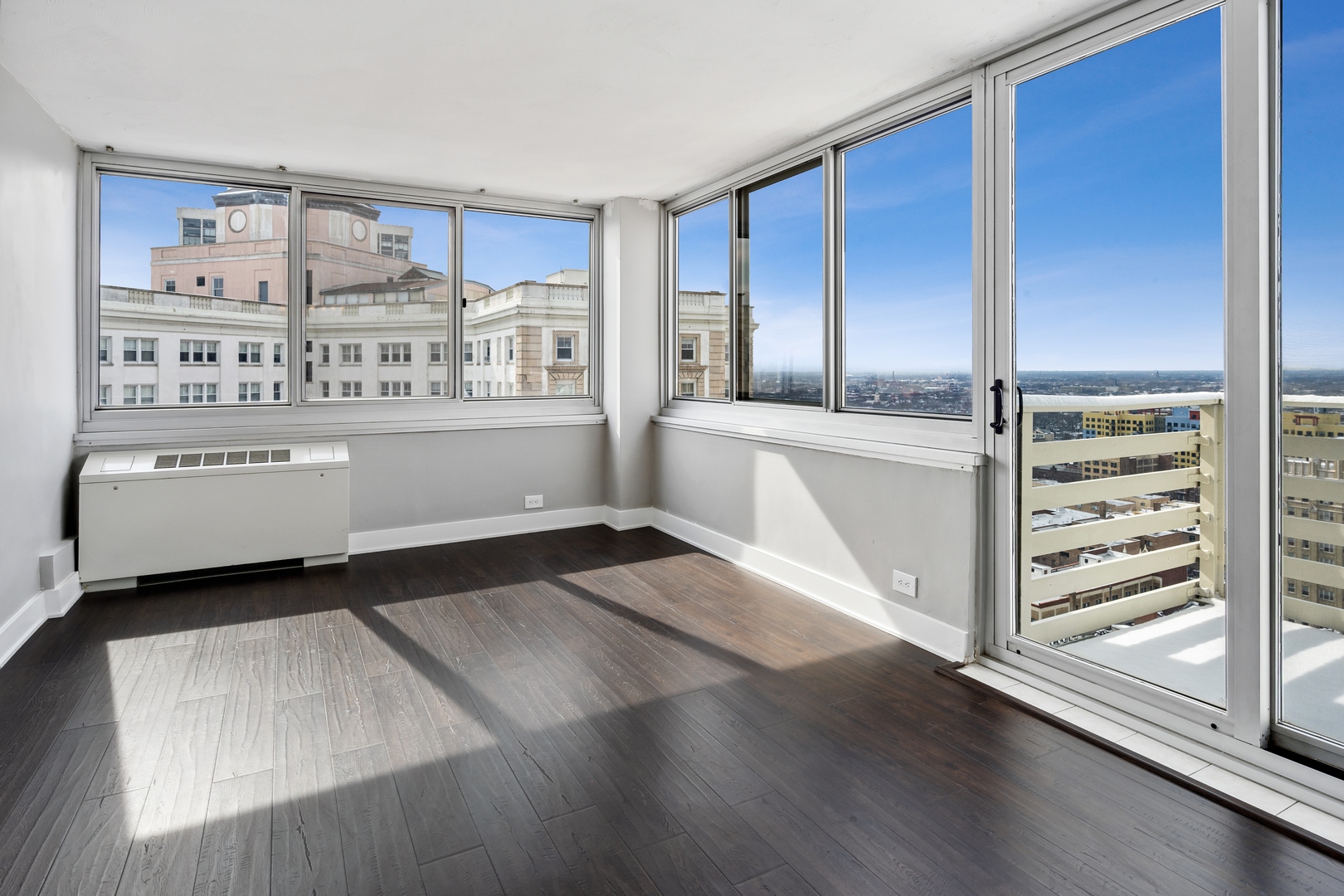 5601 North Sheridan Road, Unit 21E Chicago, IL 60660 - Photo 11 of 27 a view of kitchen with granite countertop cabinets and counter space
