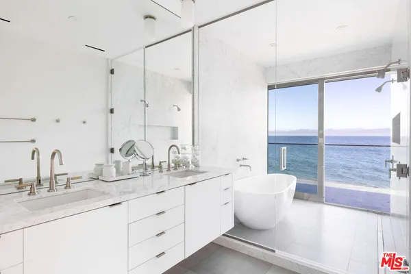 $29,750,000 | 23956 Malibu Road, Malibu, CA 90265