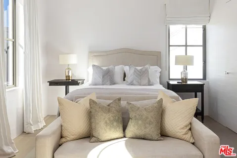 $29,750,000 | 23956 Malibu Road, Malibu, CA 90265