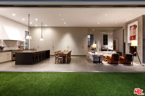 $29,750,000 | 23956 Malibu Road, Malibu, CA 90265