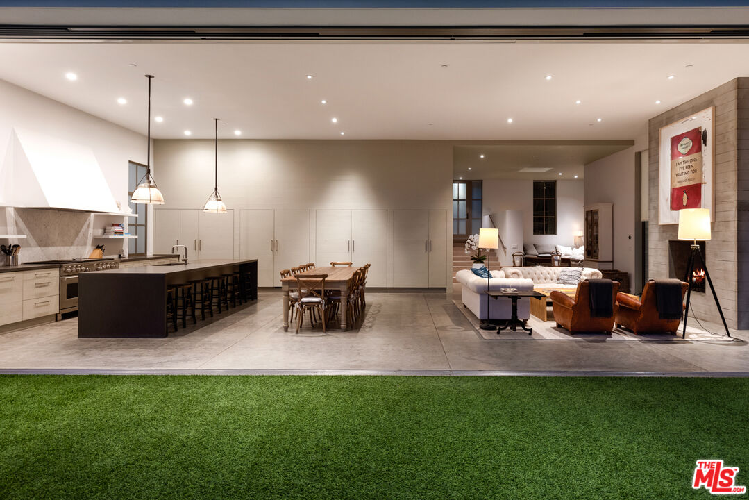 23956 Malibu Road Malibu, CA 90265 - Photo 32 of 33