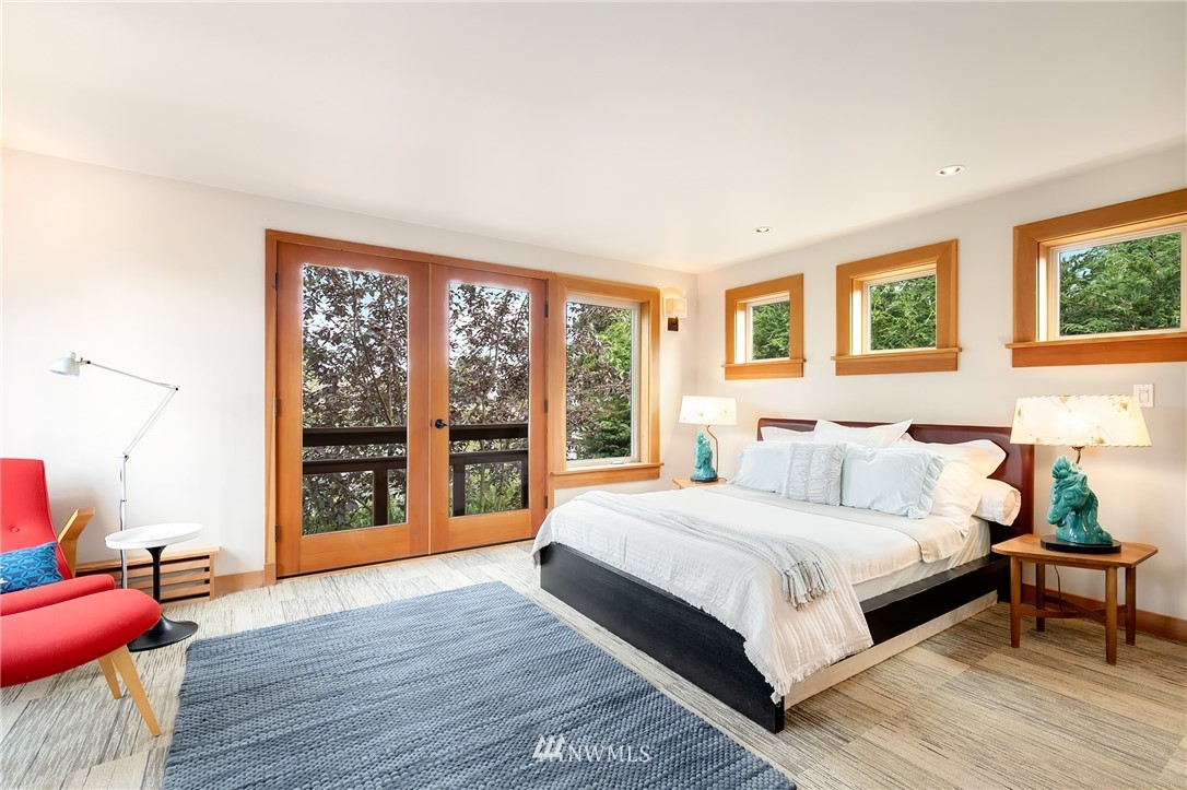 3446 Walnut Avenue Southwest Seattle, WA 98116 - Photo 17 of 25 Gallery Image 17
