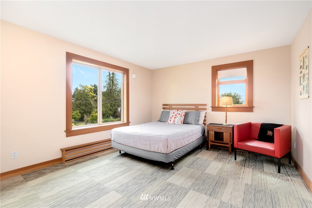 3446 Walnut Avenue Southwest Seattle, WA 98116 - Photo 20 of 25 Gallery Image 20