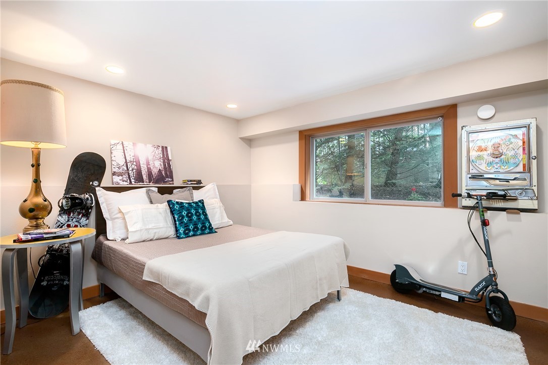 3446 Walnut Avenue Southwest Seattle, WA 98116 - Photo 25 of 25 Gallery Image 25