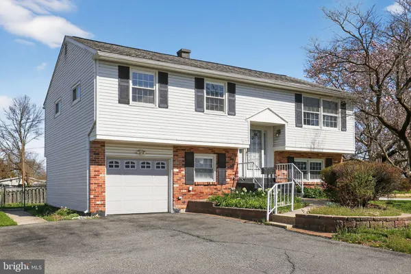 $425,000 | 214 Bluefield Road, Newark, DE 19713