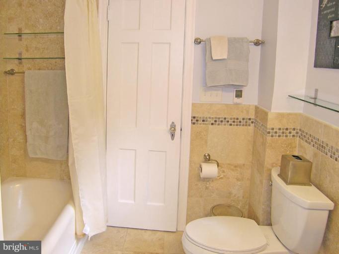 4 Parkside Road Silver Spring, MD 20910 - Photo 19 of 28 Master Bath #2