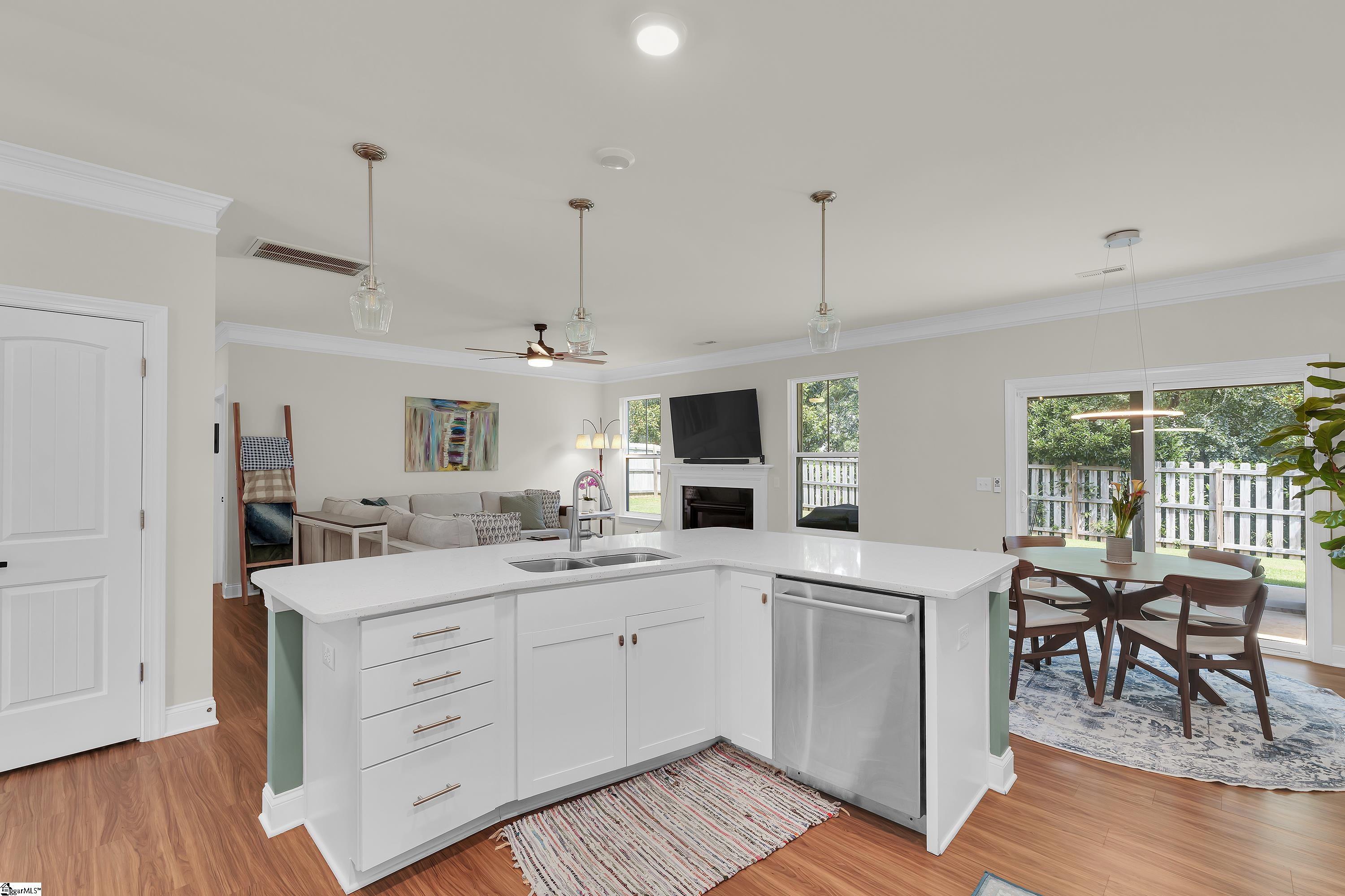 5 Foxbourne Way Simpsonville, SC 29681 - Photo 8 of 32 Gallery Image 8