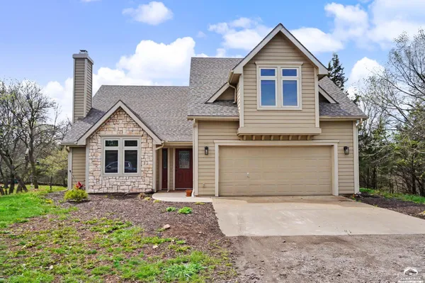 $639,000 | 881 North 1928th Road, Lecompton, KS 66050