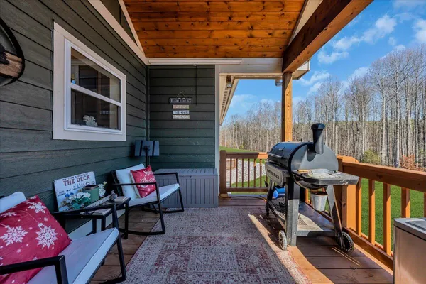 $694,500 | 636 Raulston Falls Drive, Unit JH132, Jasper, TN 37347
