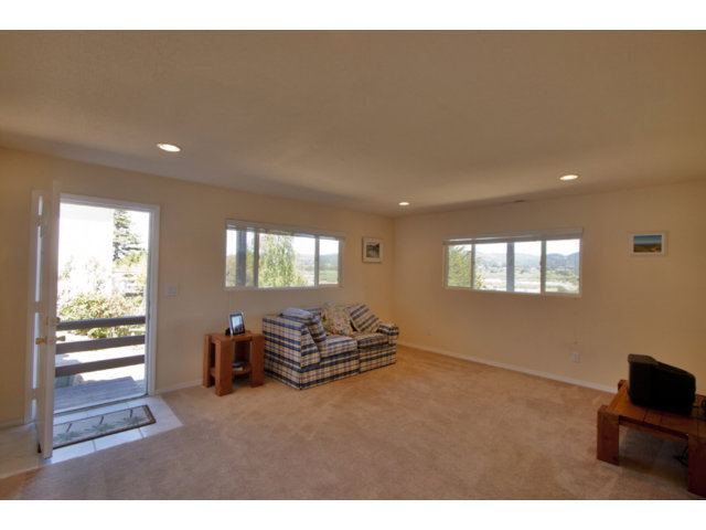 2995 Ribera Road Carmel, CA 93923 - Photo 15 of 16 a living room with furniture