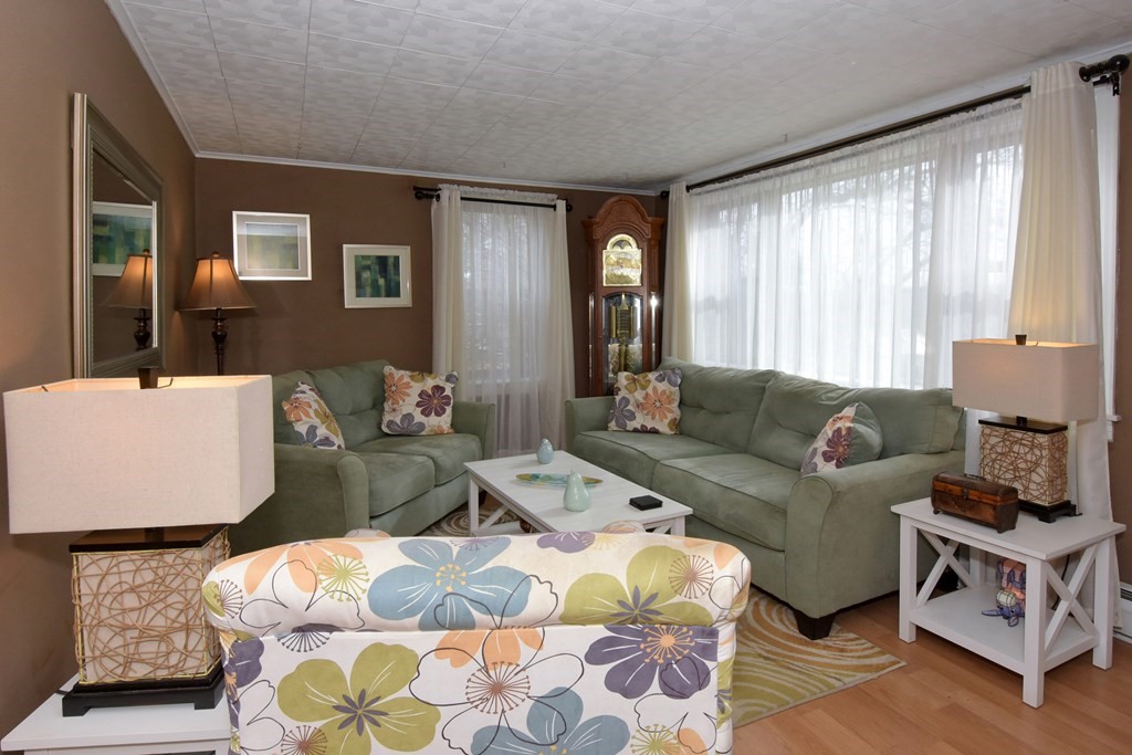 13 Conger Road Worcester, MA 01602 - Photo 12 of 39 Gallery Image 12