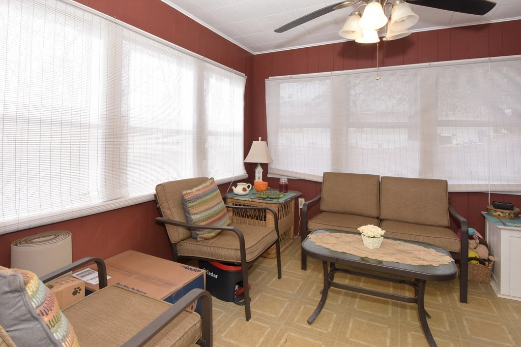 13 Conger Road Worcester, MA 01602 - Photo 27 of 39 Gallery Image 27