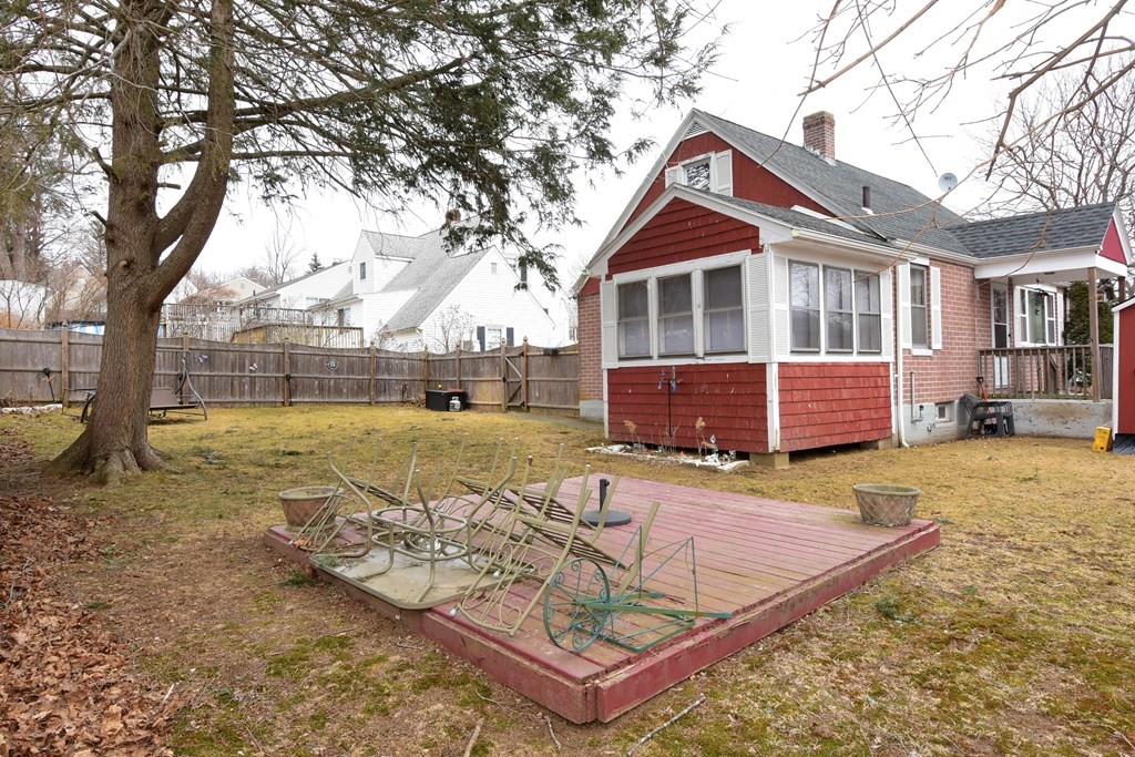 13 Conger Road Worcester, MA 01602 - Photo 6 of 39 Gallery Image 6