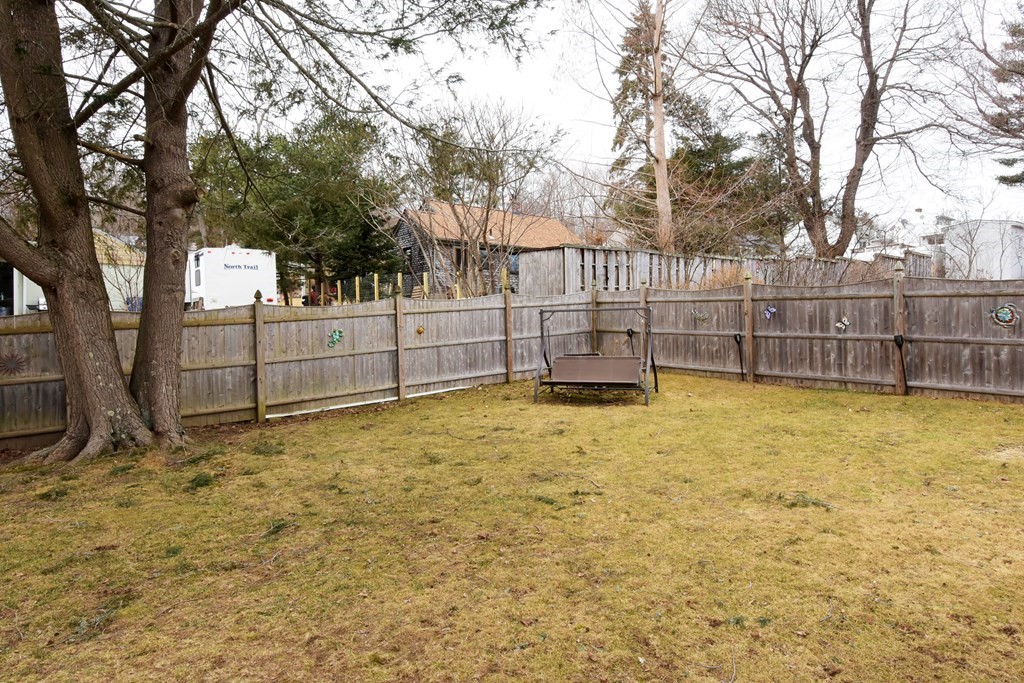 13 Conger Road Worcester, MA 01602 - Photo 9 of 39 Gallery Image 9