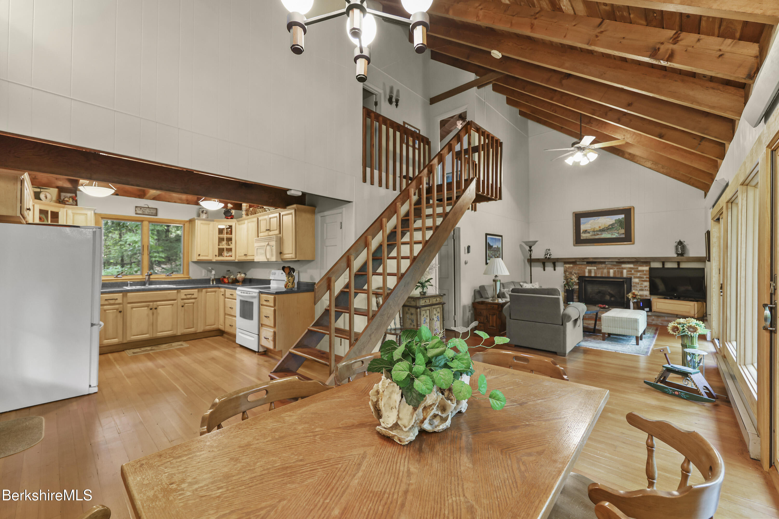 545 Leisure Lee Road Lee, MA 01238 - Photo 9 of 43 open area