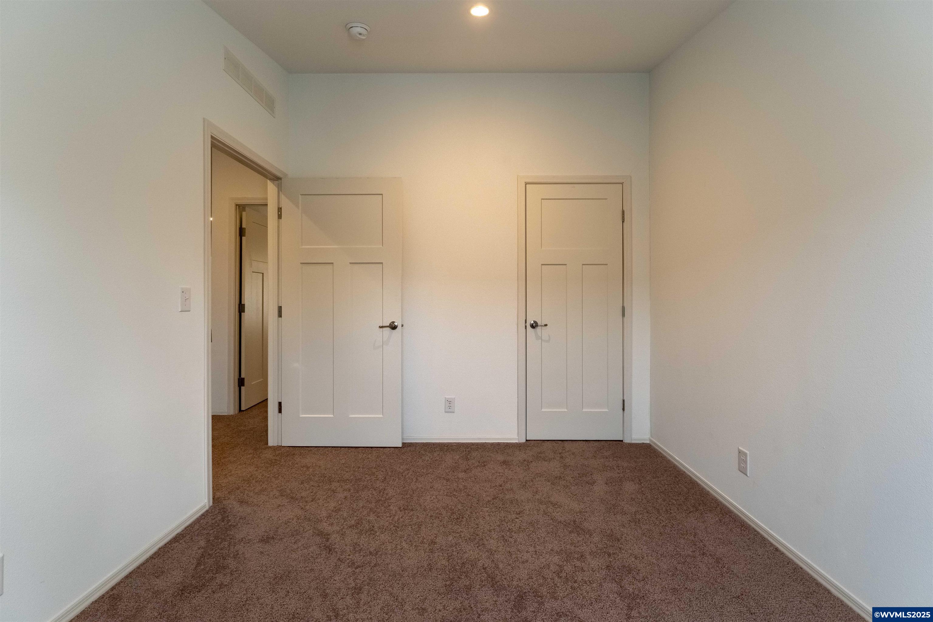 200 Market Street, Unit 218 Lebanon, OR 97355 - Photo 34 of 45