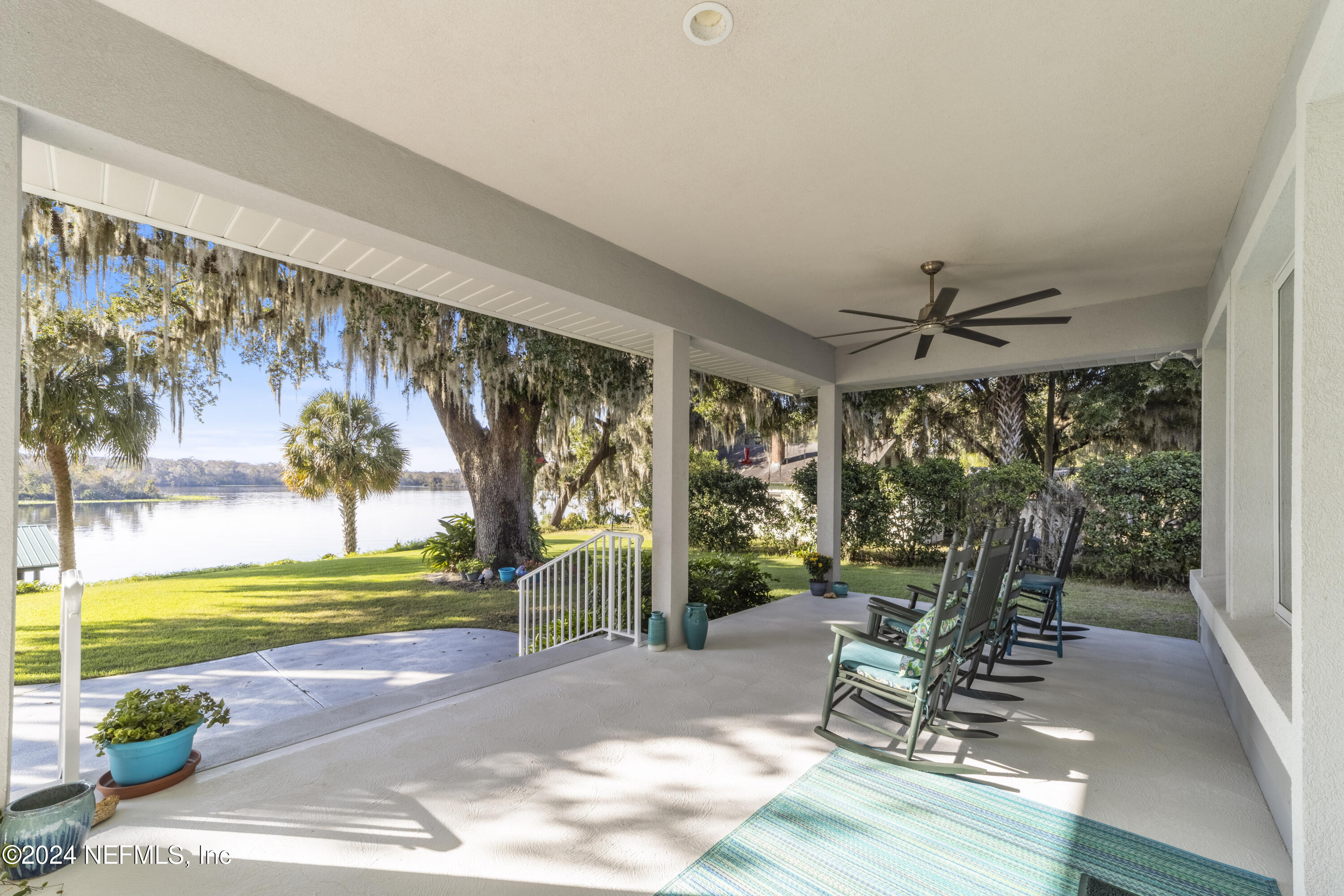 325 East Buffalo Bluff Road Satsuma, FL 32189 - Photo 10 of 86 back porch