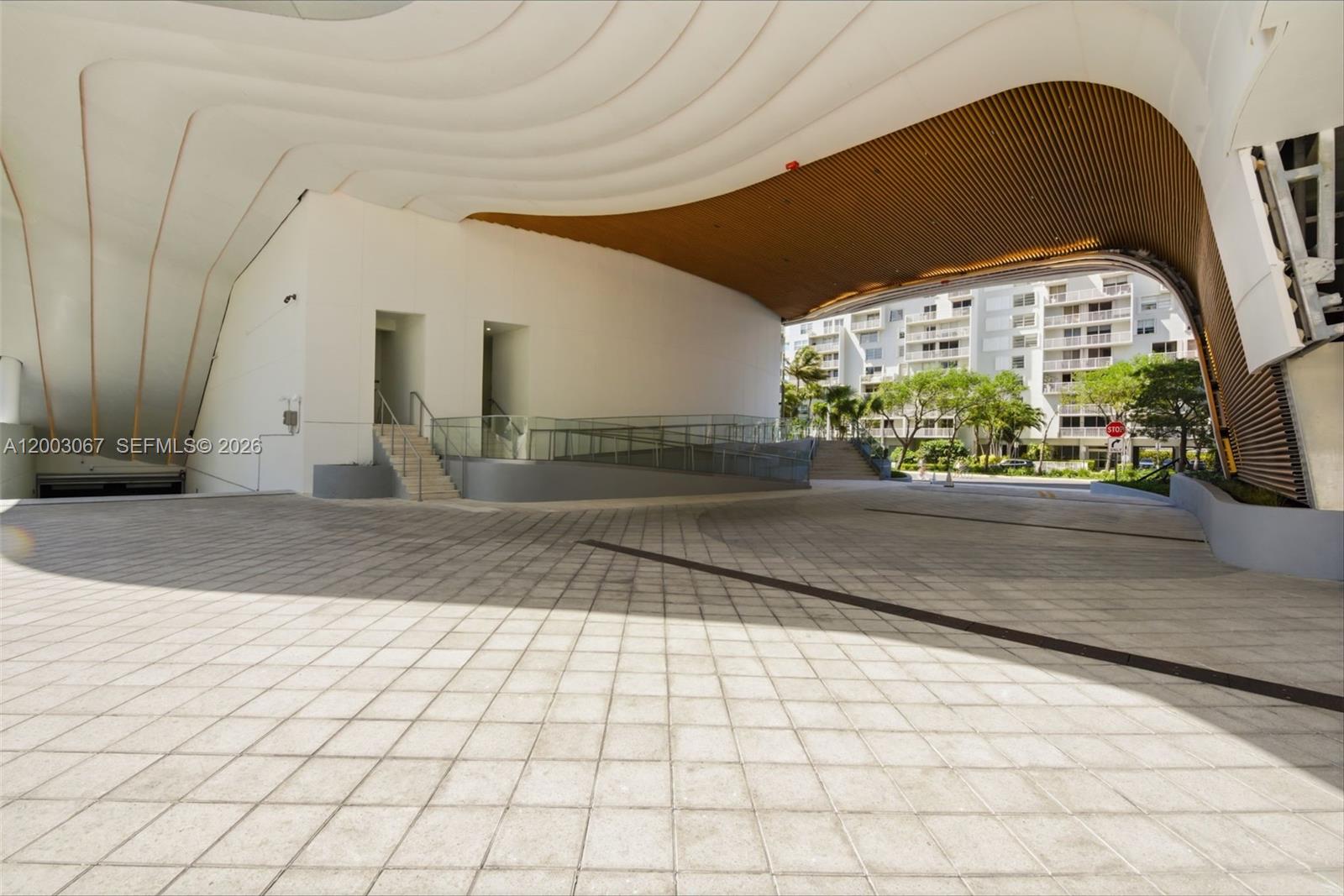 175 Southeast 25th Road, Unit 3302 Miami, FL 33129 - Photo 36 of 86 Gallery Image 36