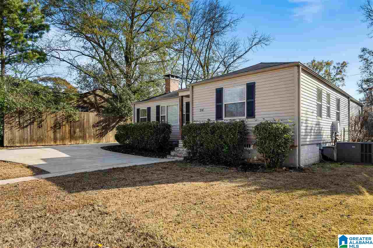 241 Raleigh Avenue Birmingham, AL 35209 - Photo 24 of 26