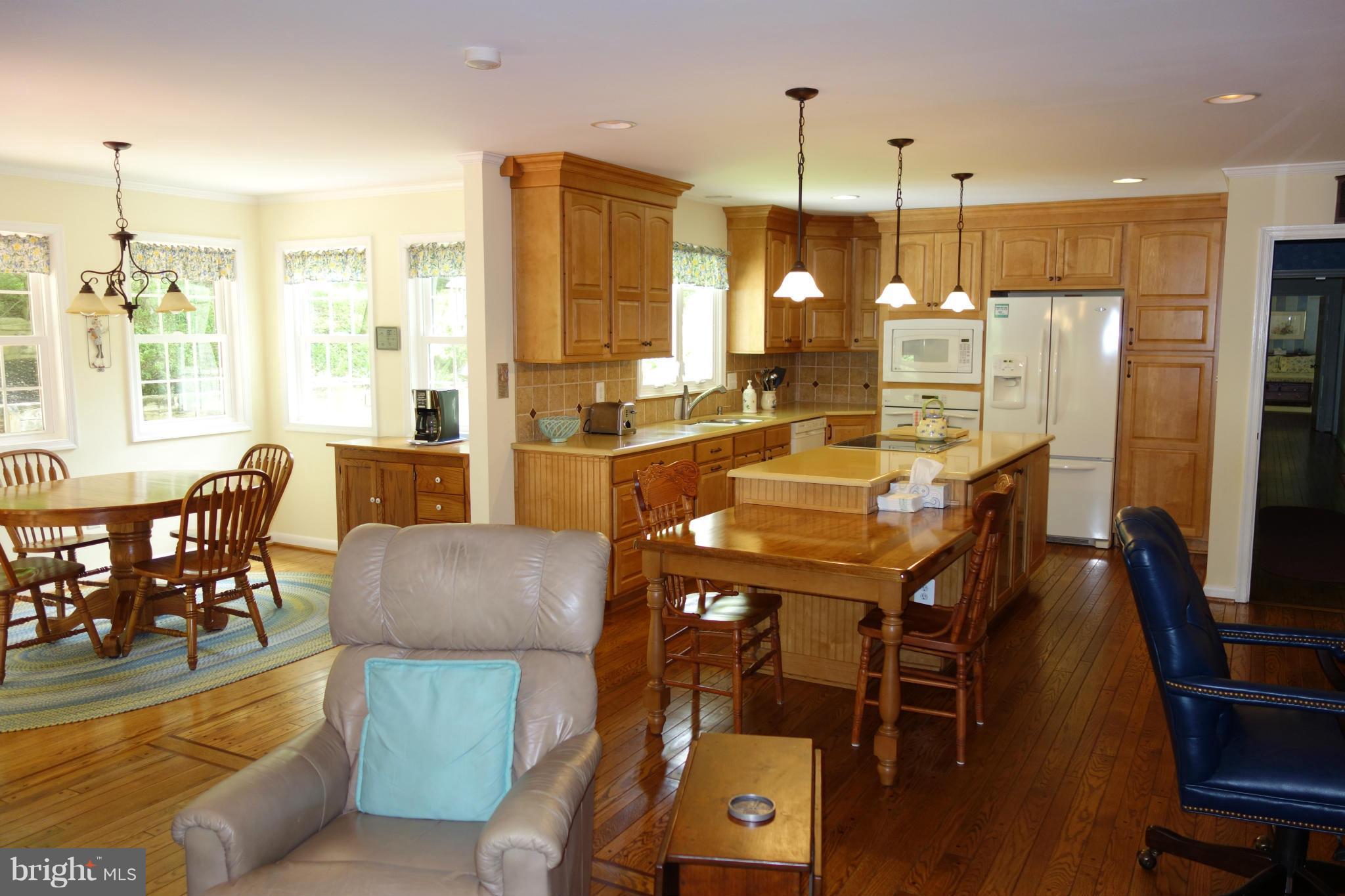 13413 Blythenia Road Phoenix, MD 21131 - Photo 4 of 23 Den/Kitchen