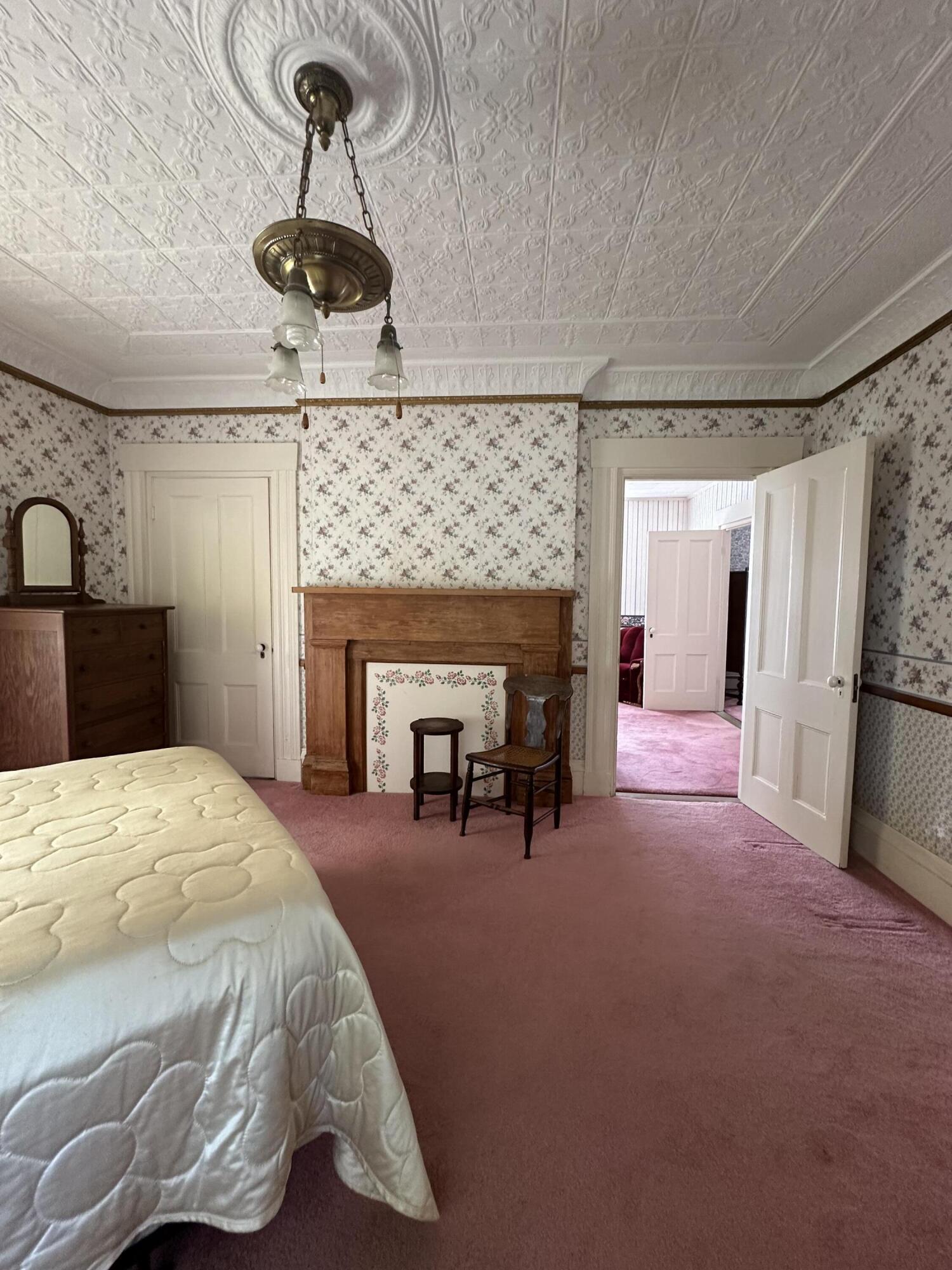 24 Old Rte One Waldoboro, ME 04572 - Photo 11 of 40 Jones25