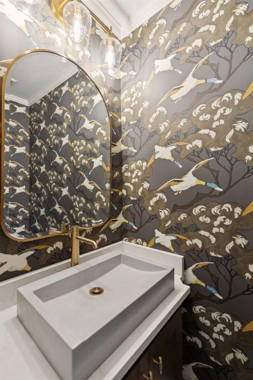 14420 Overview Drive Dallas, TX 75254 - Photo 22 of 35 a view of a television