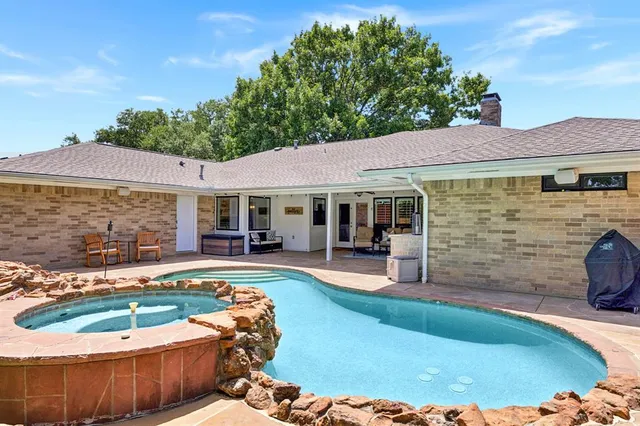 $890,000 | 14420 Overview Drive, Dallas, TX 75254