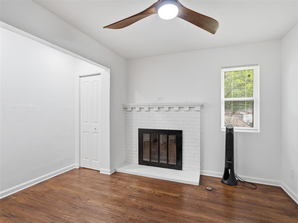 814 Westmount Avenue Dallas, TX 75211 - Photo 16 of 32