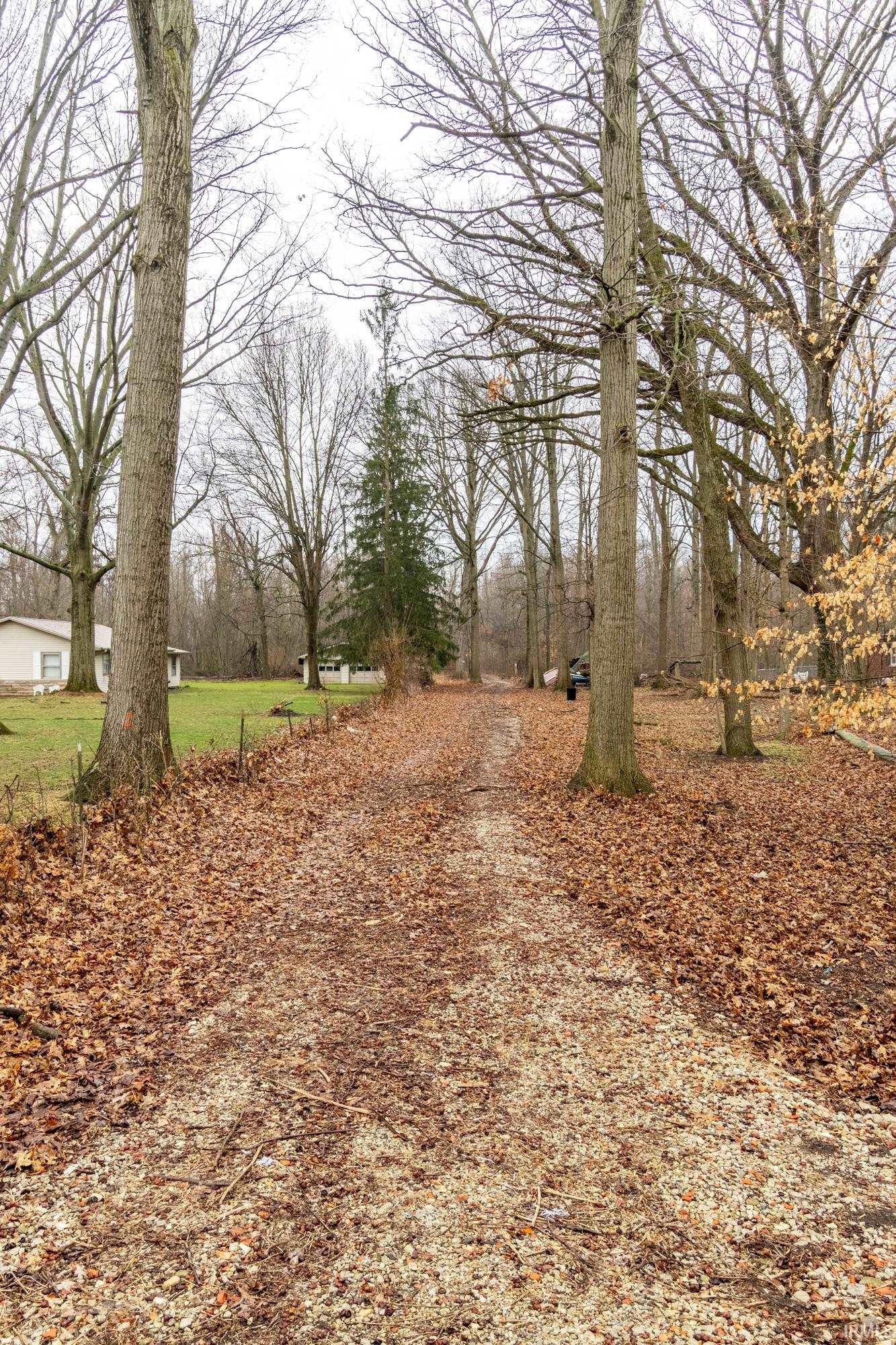 1600 Winters Road Fort Wayne, IN 46819 - Photo 3 of 14