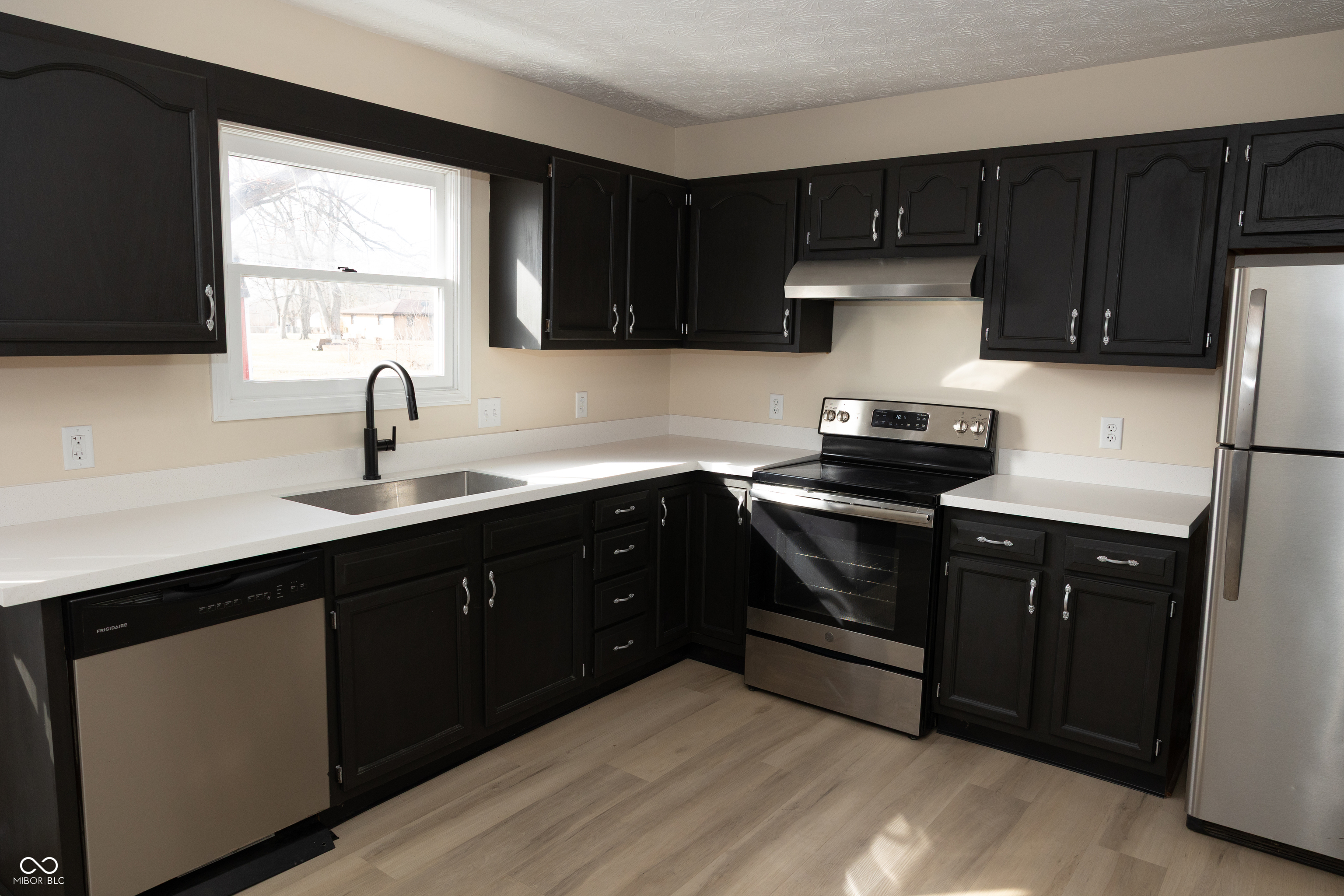 7237 Buddy Lane Camby, IN 46113 - Photo 8 of 38