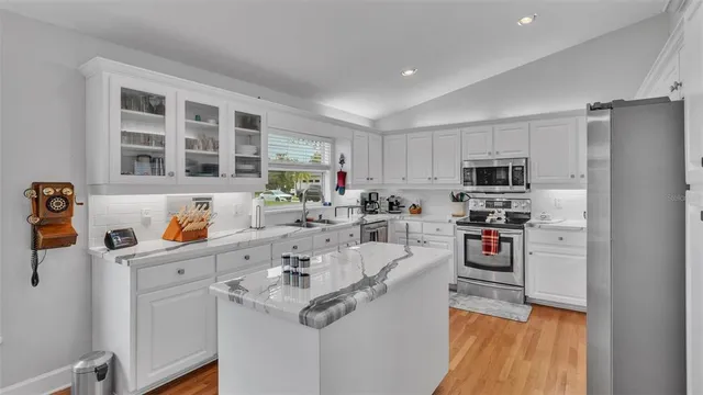 $495,000 | 601 Peninsular Drive, Lakeland, FL 33813