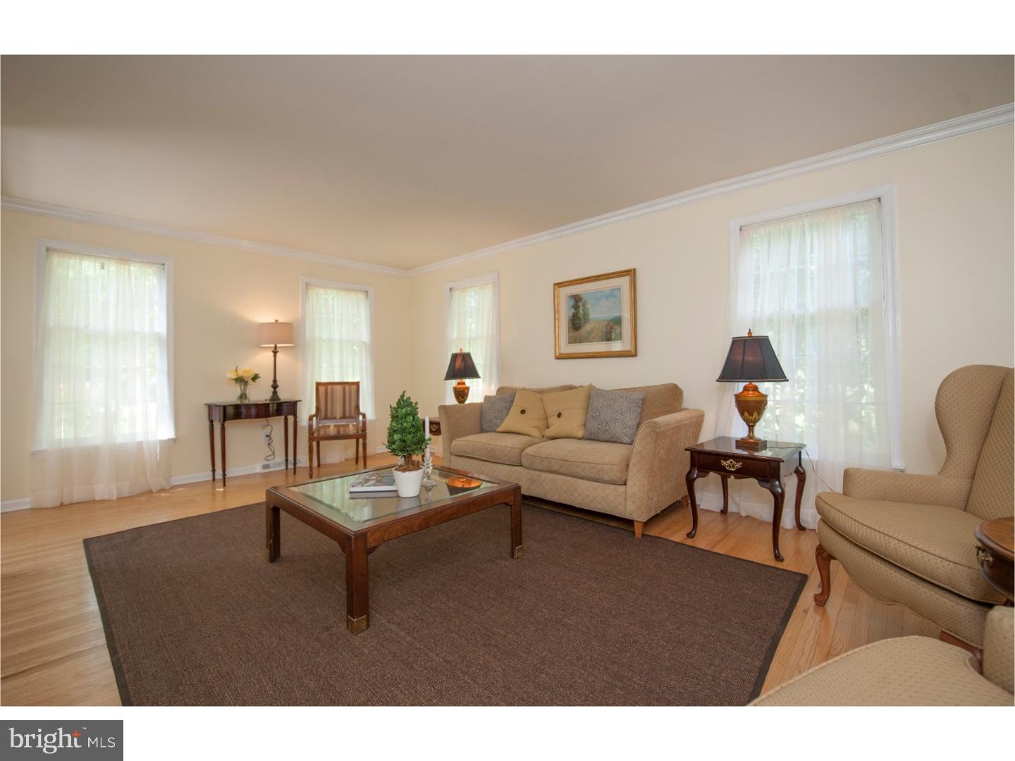 1 College View Road Malvern, PA 19355 - Photo 4 of 24 Living Room
