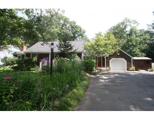 9 Colrain Road Topsfield, MA 01983 - Photo 1 of 41 Gallery Image 1