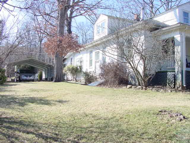 3518 Buck Mountain Road Roanoke, VA 24018 - Photo 11 of 22 left side of house