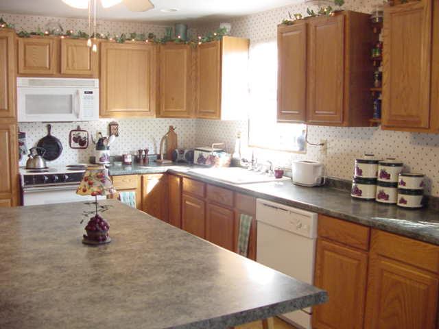 Kitchen 1